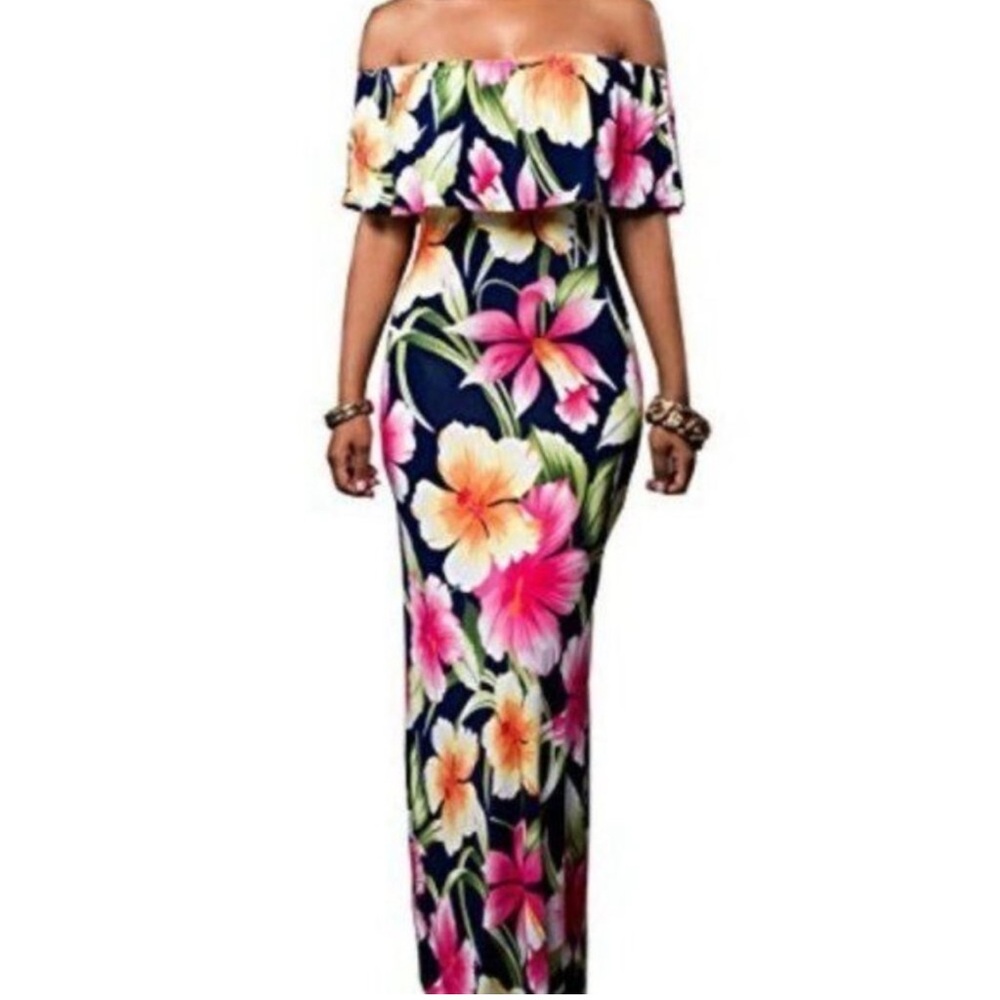 Pink and Orange Strapless Bodycon Dress Resort Wear. CAJA. #. 1 E